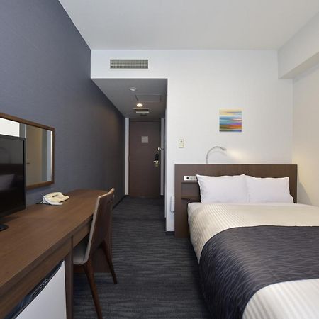 Hotel Port Plaza Chiba Exterior photo A single room at a hotel in Japan