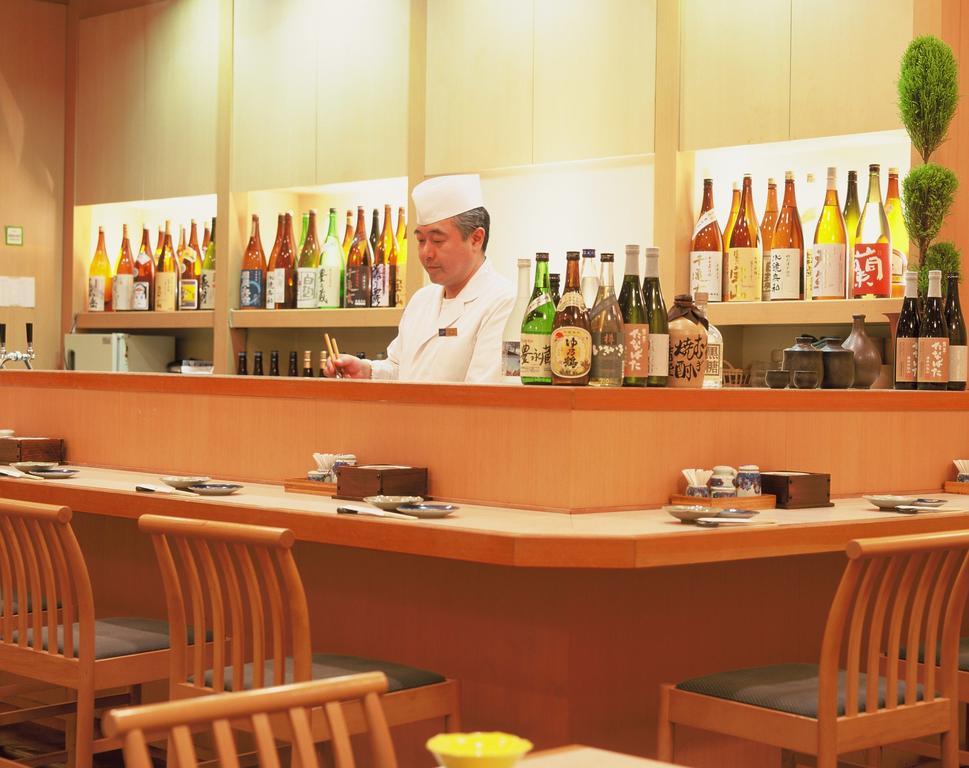 Hotel Port Plaza Chiba Exterior photo A sushi bar